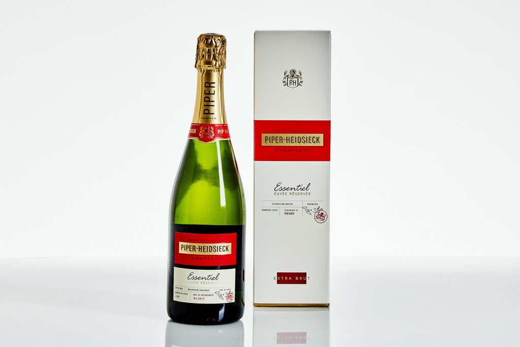 Champagne - Prototype de bouteille - Etui carton - Transferts en or Impression étiquette - Gaufrage - Transferts